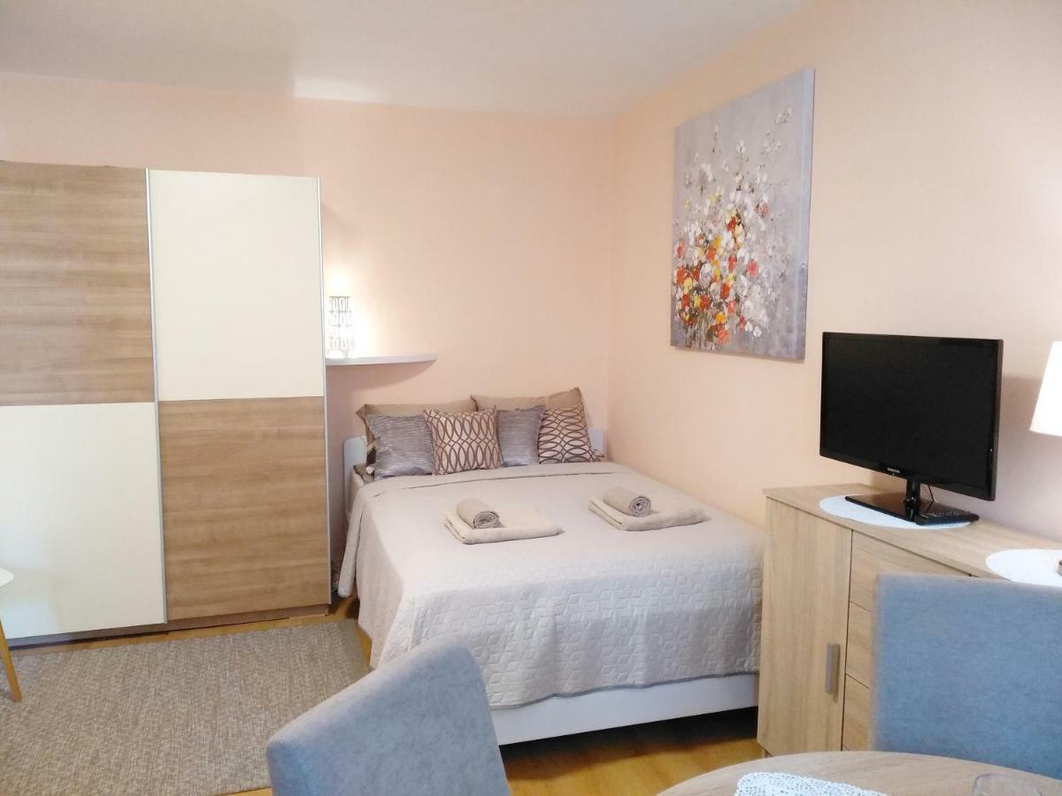Sunray Studio Apartment Zagreb Exterior foto